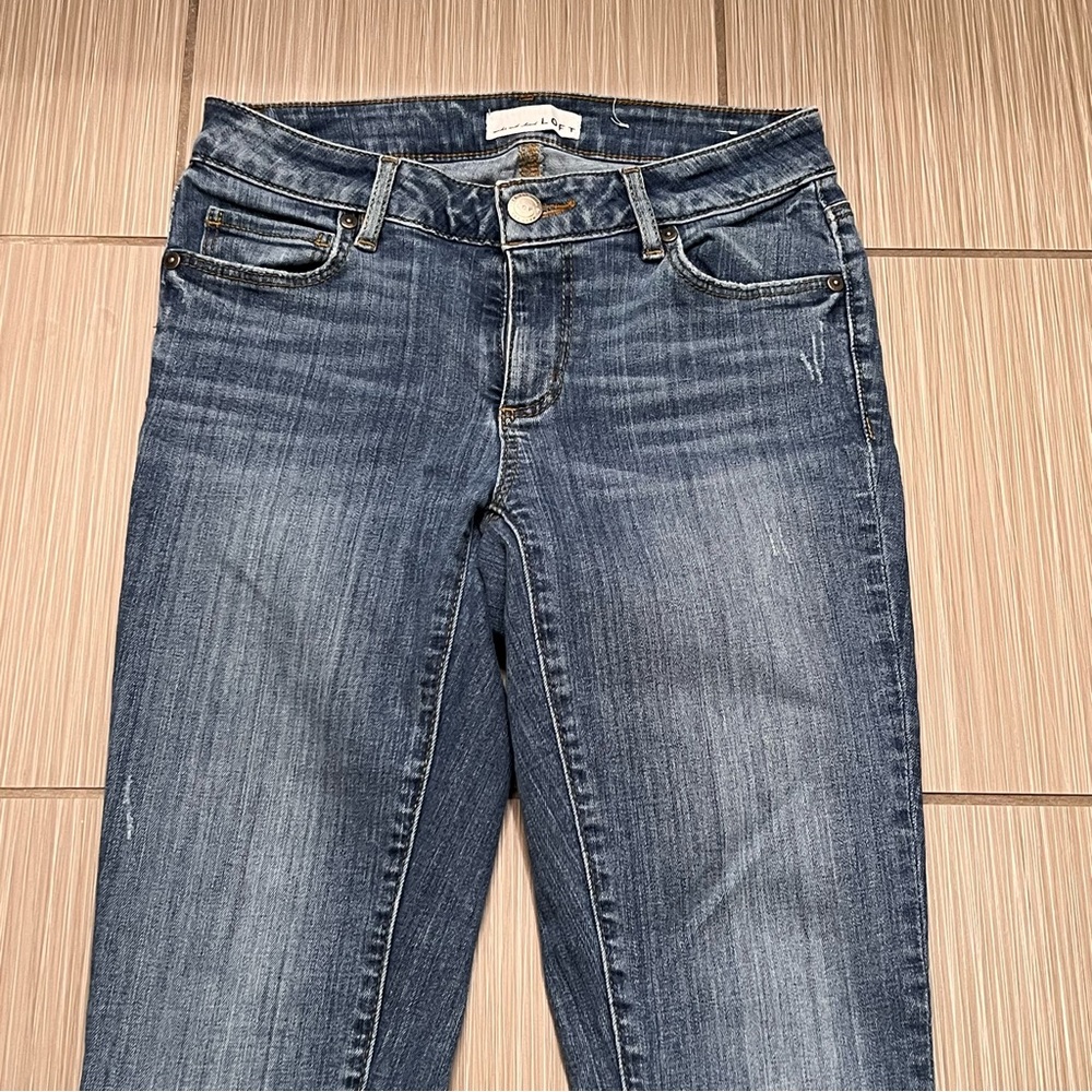 LOFT Curvy Skinny frayed ankle jeans size 0 25 - Picture 4 of 10